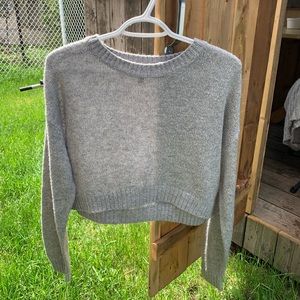 cropped grey sweater